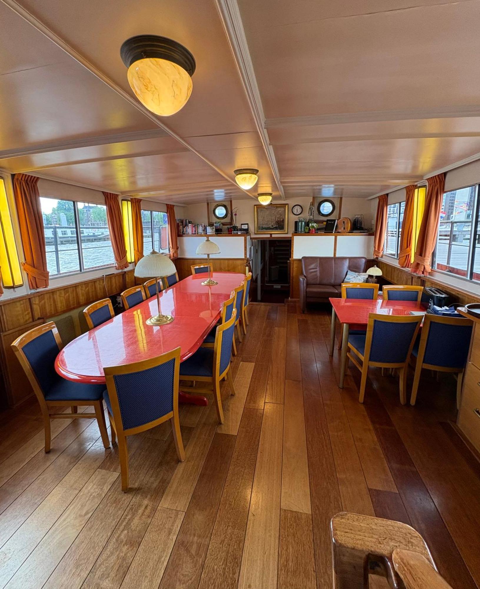 Hotelboot Zwaan Hotel *